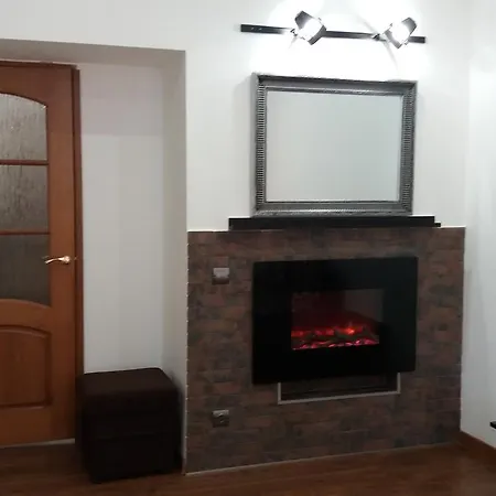 Apartment On Vienietsianova 13 *